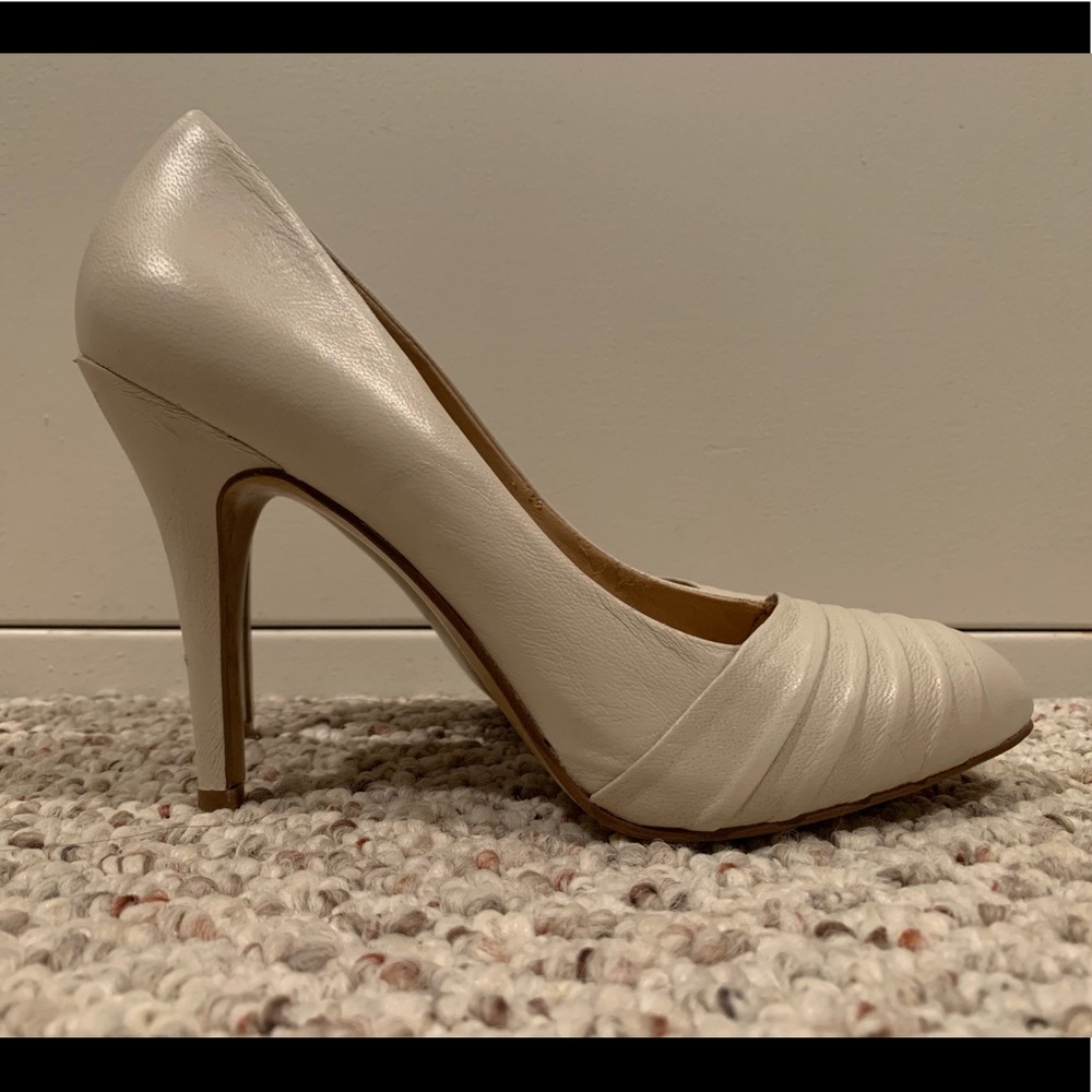 Nine West size 5.5 Pumps